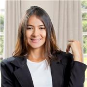 Licenciada en Literatura y Lengua Castellana